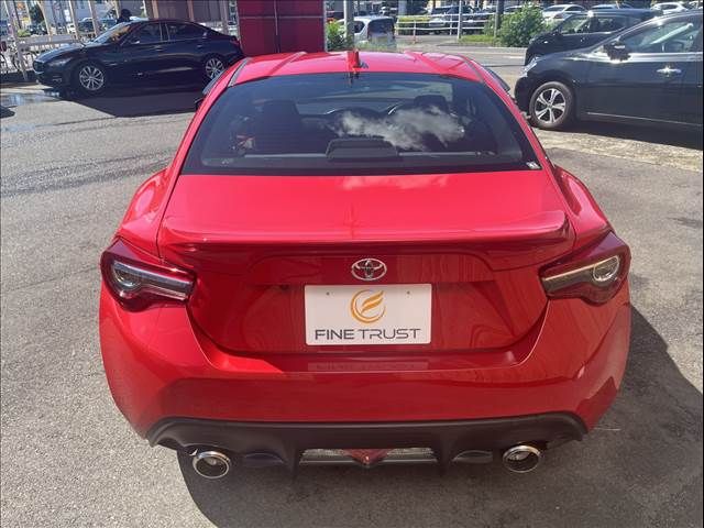86