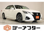 CROWN sedan
