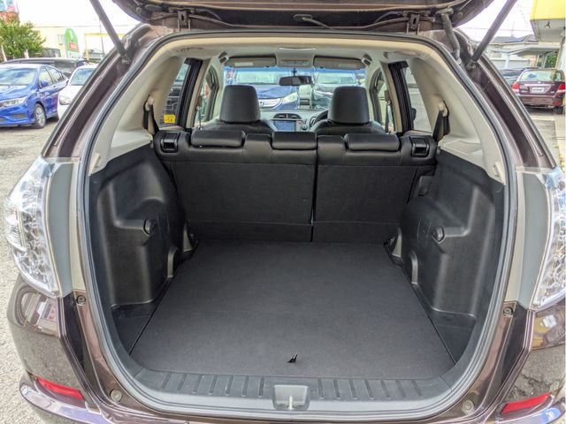 FIT SHUTTLE HYBRID