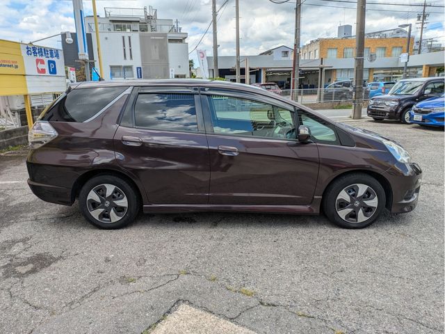 FIT SHUTTLE HYBRID