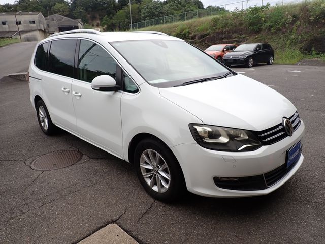 VOLKSWAGEN SHARAN