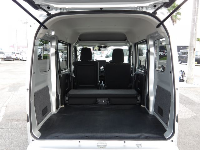 CLIPPER van
