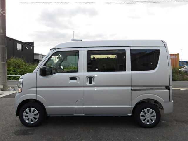 CLIPPER van