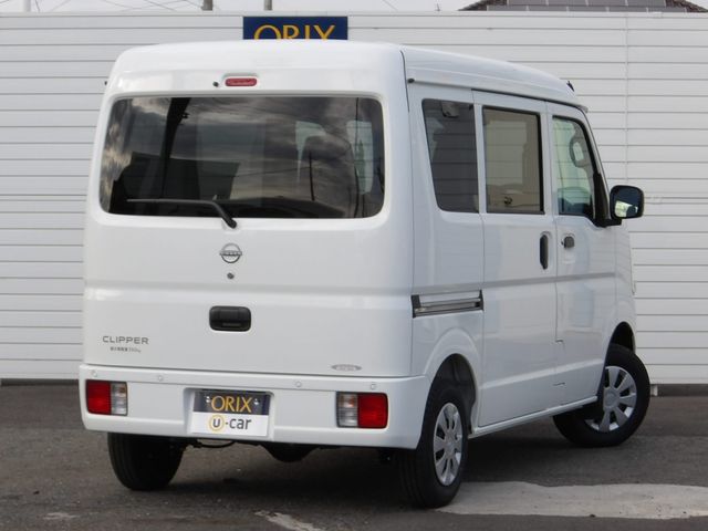 CLIPPER van