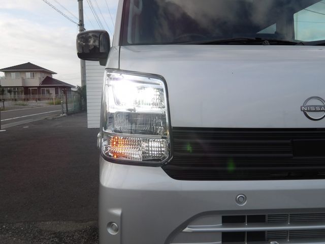 CLIPPER van
