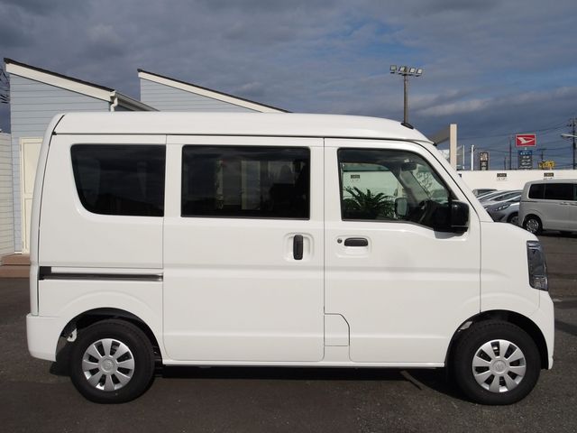 CLIPPER van