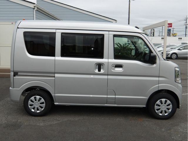 CLIPPER van