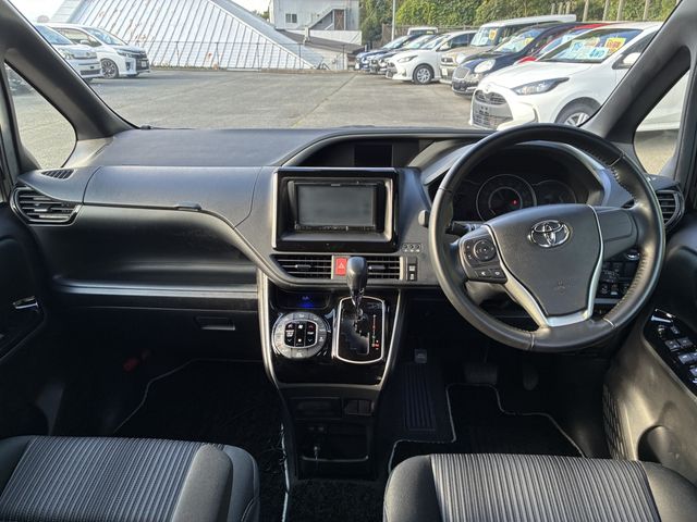 VOXY 4WD