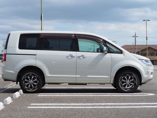 DELICA D:5 4WD