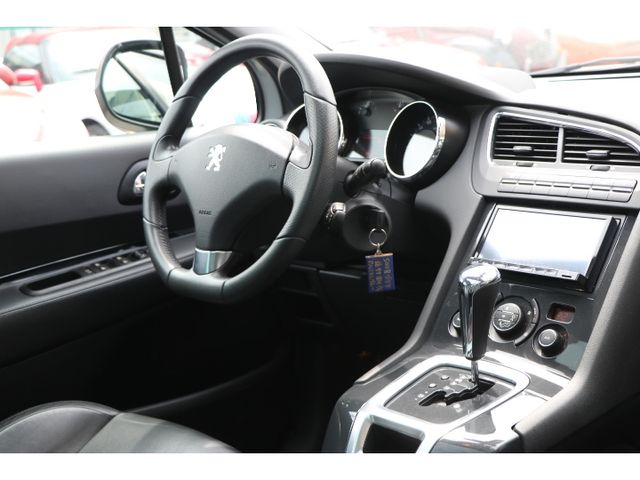 PEUGEOT 806