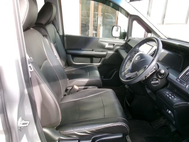 STEPWAGON SPADA