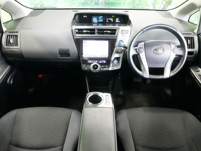 PRIUS Alpha