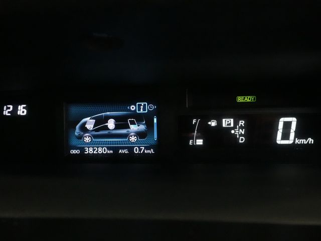 PRIUS Alpha