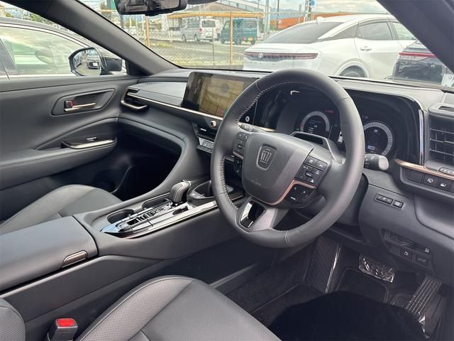 CROWN SPORT