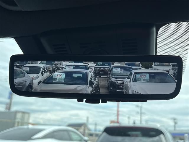 CROWN SPORT
