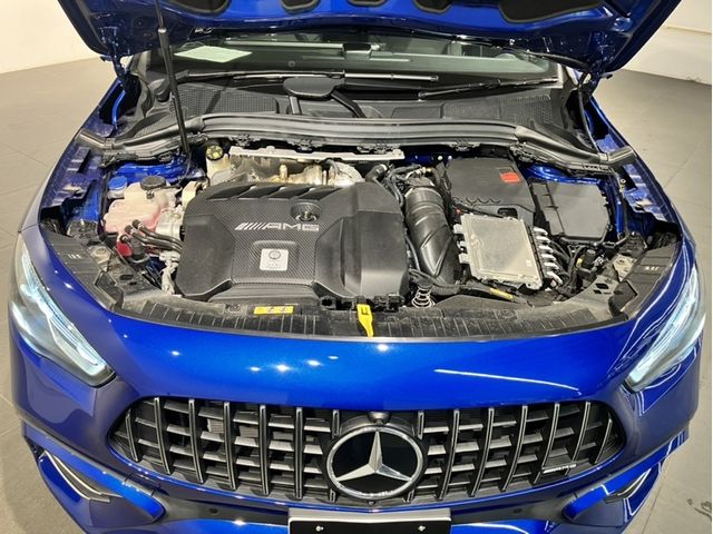 MERCEDES AMG GLA class