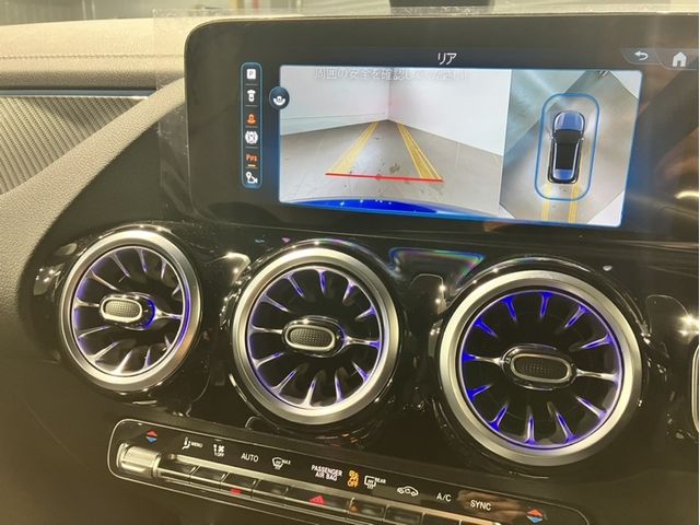 MERCEDES AMG GLA class