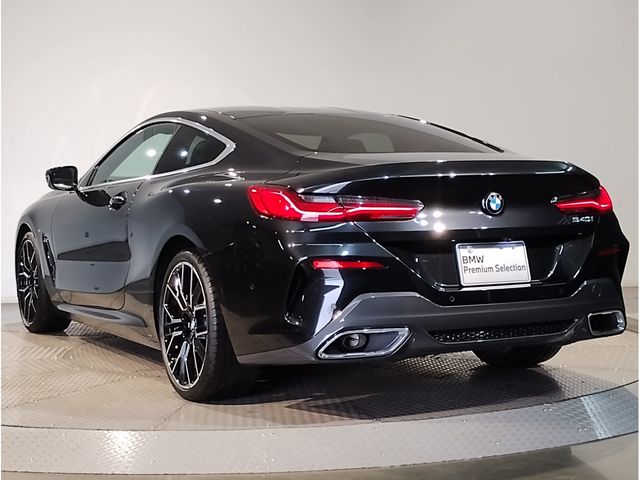 BMW 8series