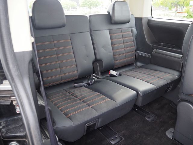 DELICA D:5 4WD