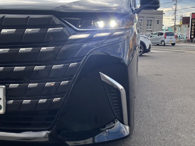 ALPHARD hybrid
