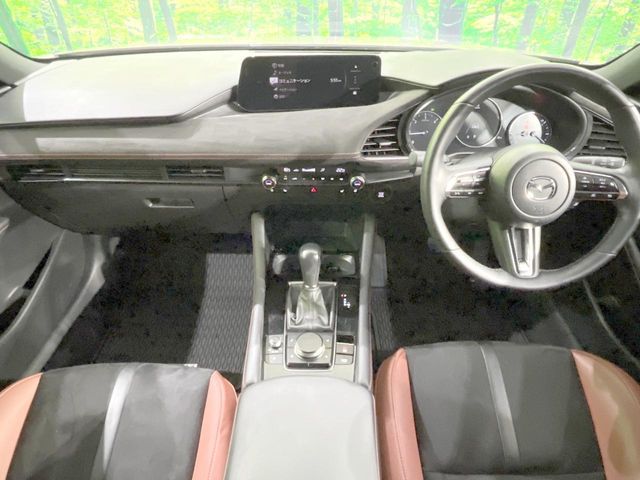 MAZDA3 FASTBACK