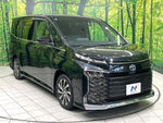 VOXY HYBRID