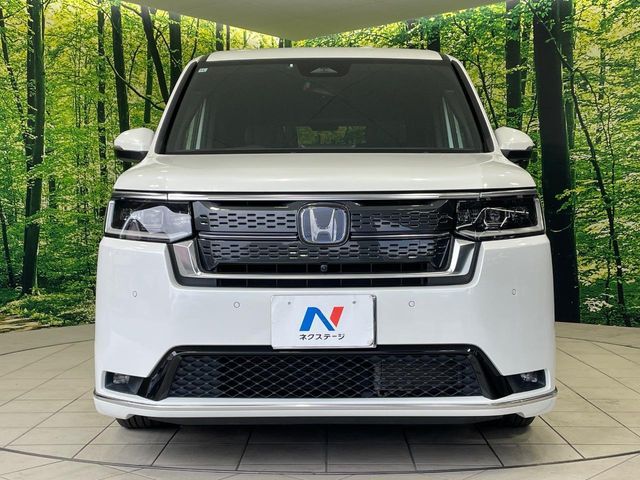STEPWAGON e:HEV SPADA
