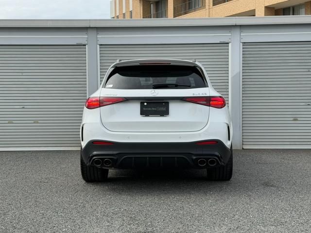 MERCEDES AMG GLCclass