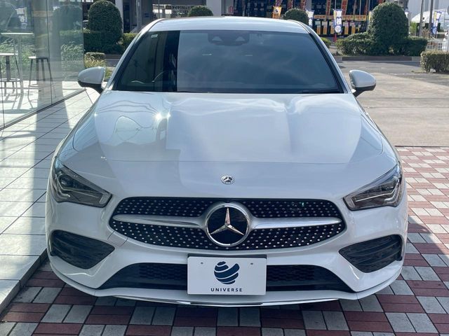 MERCEDES BENZ CLA Shooting Brake