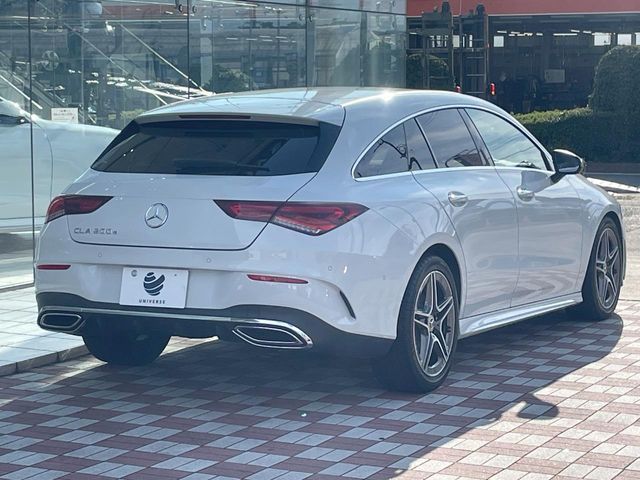MERCEDES BENZ CLA Shooting Brake