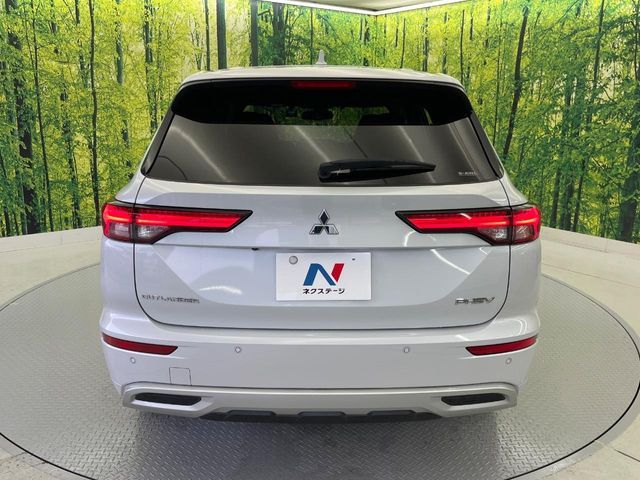 OUTLANDER PHEV