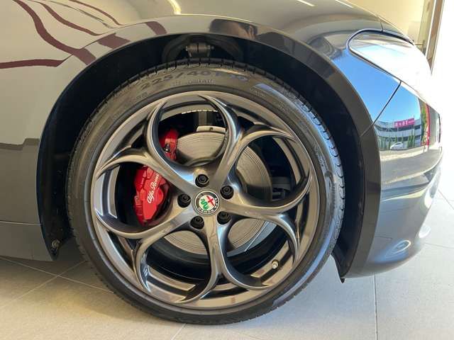 ALFAROMEO Giulia
