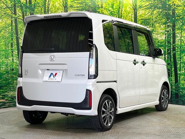 N BOX CUSTOM 4WD