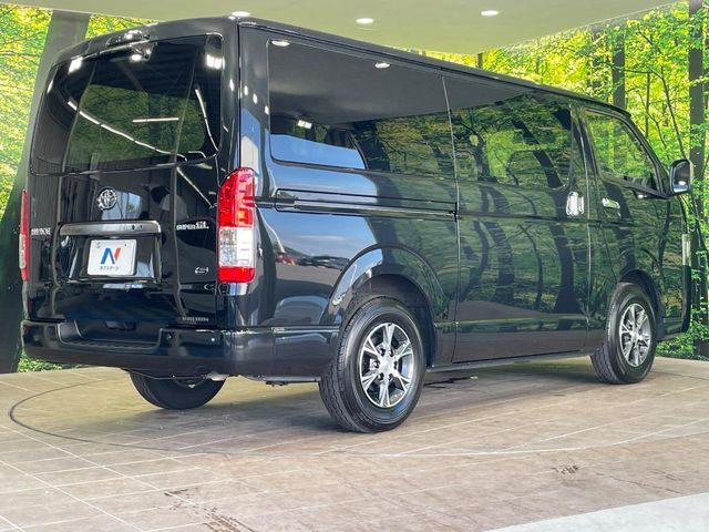 HIACE van 2WD