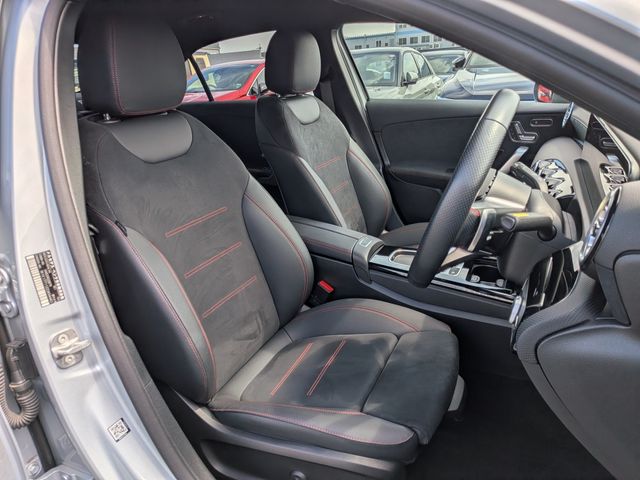 MERCEDES BENZ A class sedan