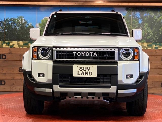 LANDCRUISER 250