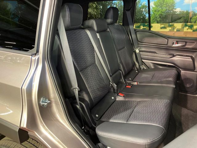 LANDCRUISER 250