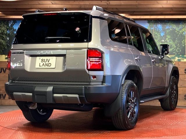 LANDCRUISER 250
