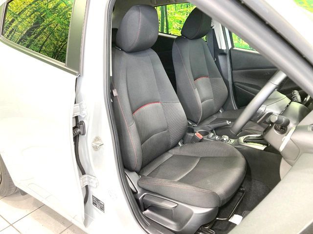 MAZDA2
