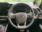 VOXY HYBRID