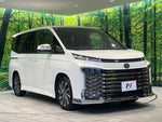 VOXY HYBRID