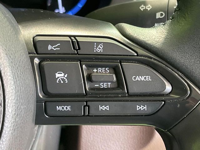 YARIS CROSS HYBRID