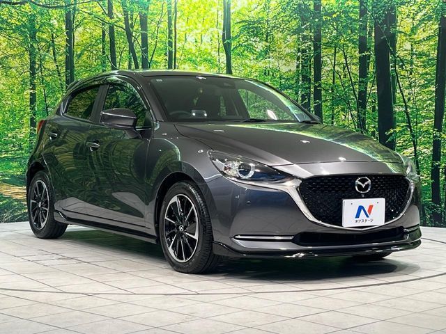MAZDA2