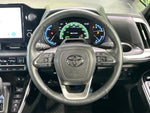 VOXY HYBRID