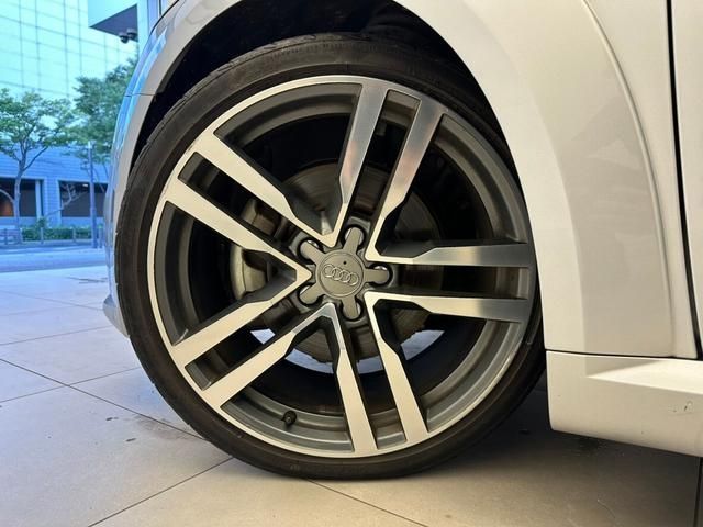 AUDI TT ROADSTAR