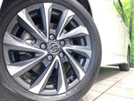 VOXY HYBRID