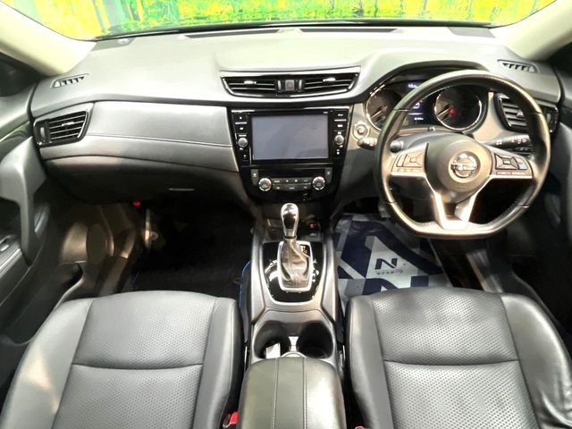 X-TRAIL HYBRID 4WD