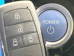 VOXY HYBRID