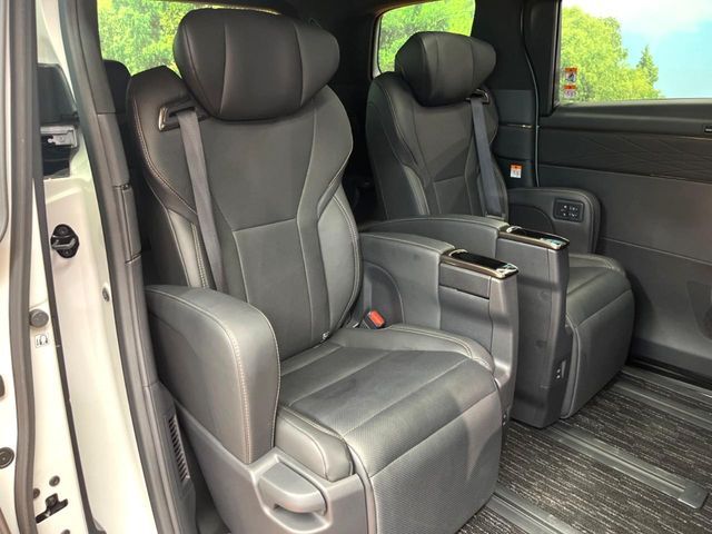 ALPHARD hybrid