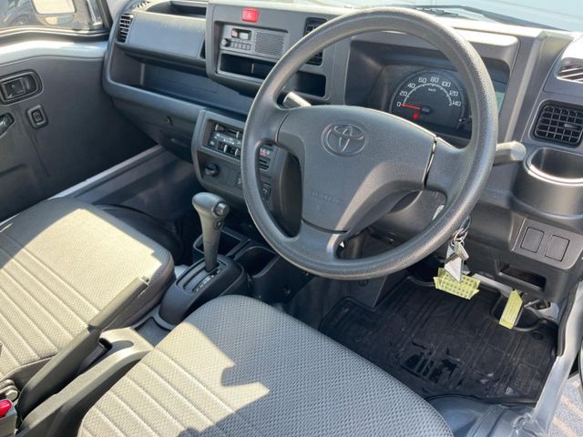 PIXIS truck